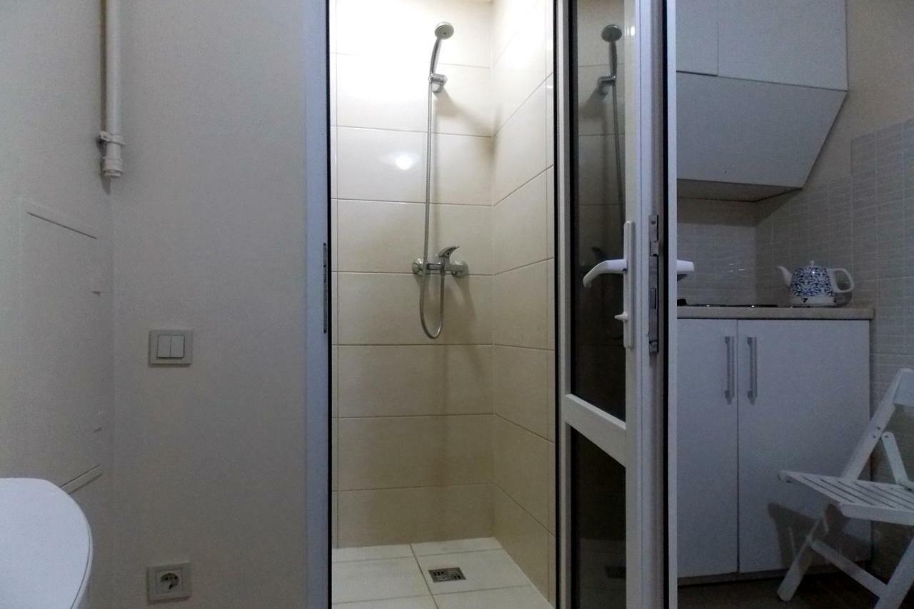 Compact Studio In The City Center Leilighet Lviv Eksteriør bilde